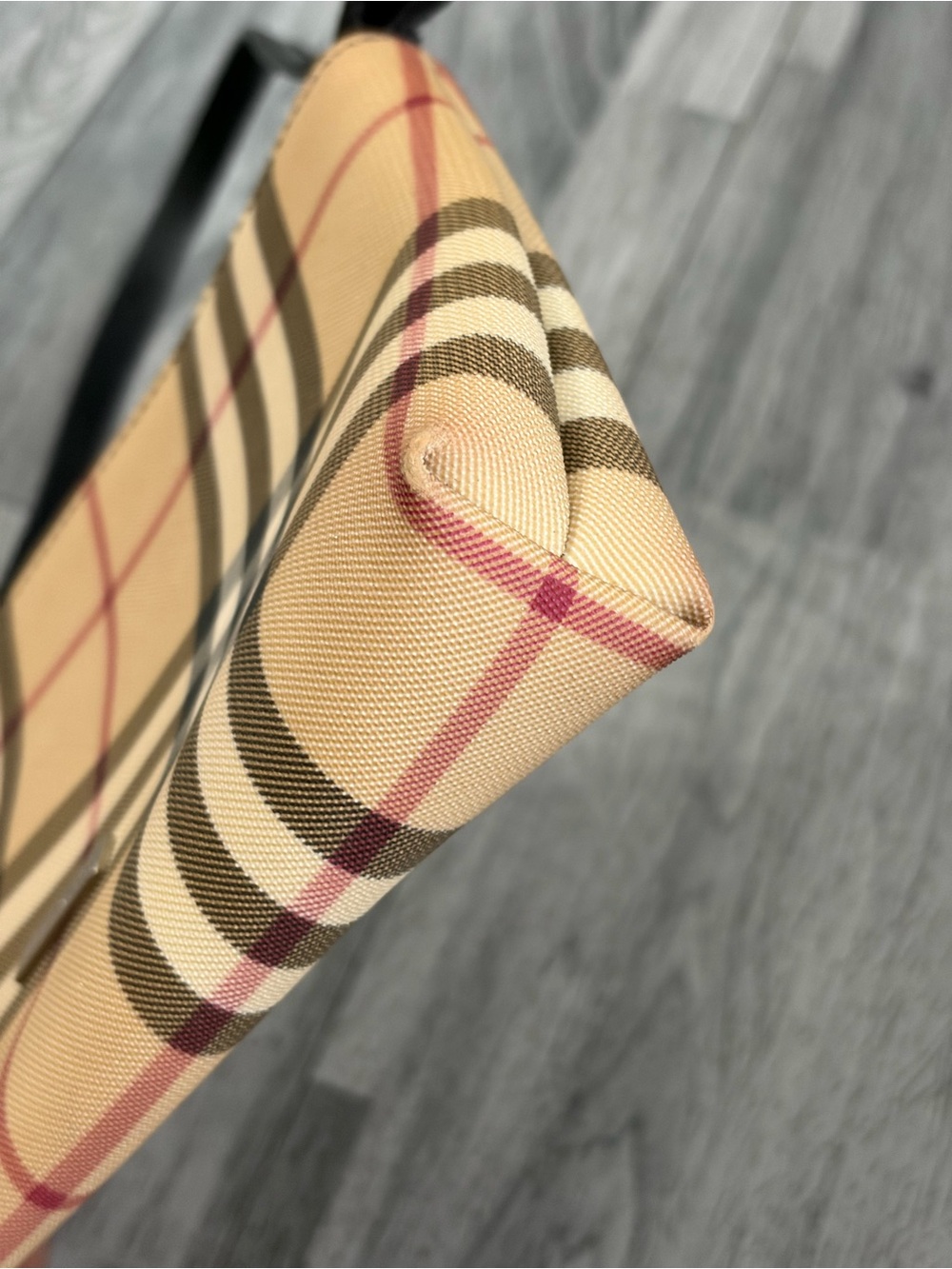 Burberry Classic Nova Check Mini Bag in Beige with Black Strap Made in Italy - Picture 6 of 12